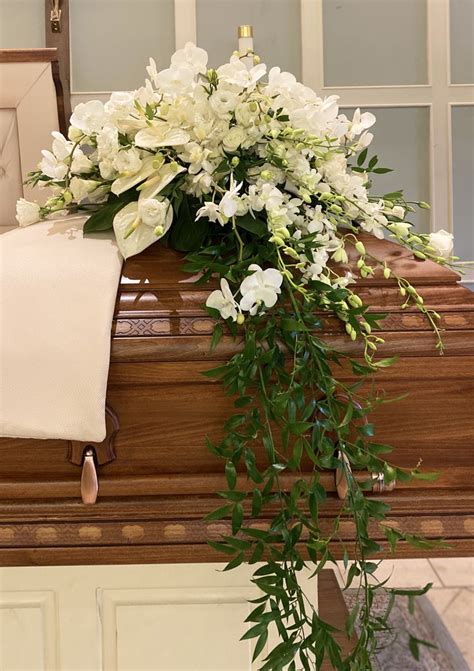 Elegant Funeral Floral Arrangements