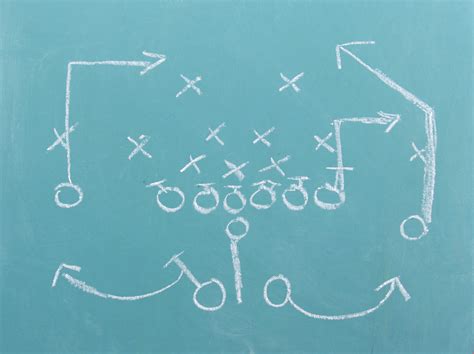 11 lag deltog, alla från europa. The X Factor on Defense - FirstDown PlayBook