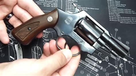 Rossi M33 Snub Nose 38 Revolver Youtube