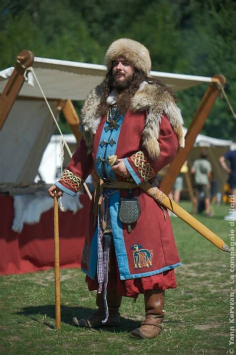 varangian medieval clothes viking clothing types of clothing styles
