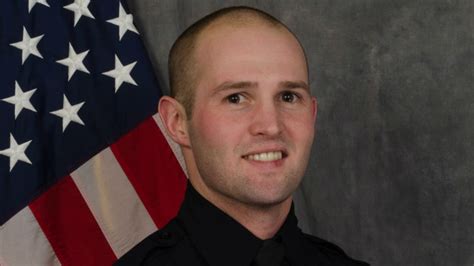 Rockford Police Officer Killed After Traffic Stop Wgn Tv