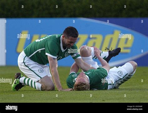 Team Mate Robbie Keane Hi Res Stock Photography And Images Alamy