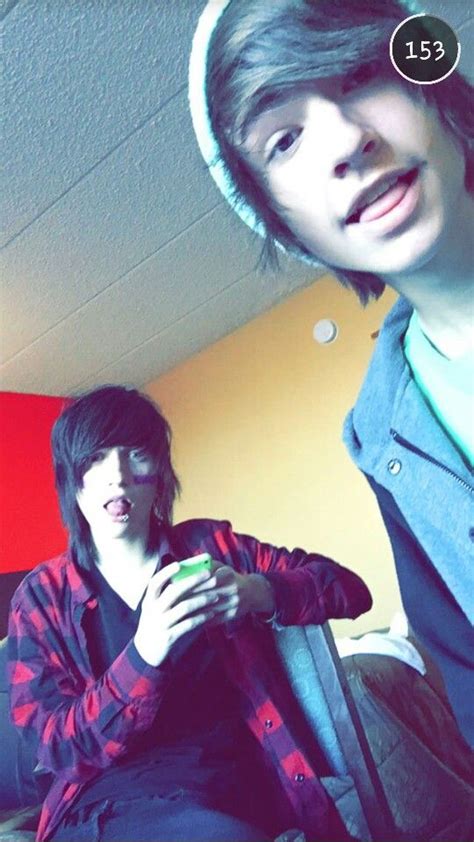 Johnnie Guilbert And Kyle David Hall ♡ Cute Emo Guys Cute Emo Johnnie Guilbert