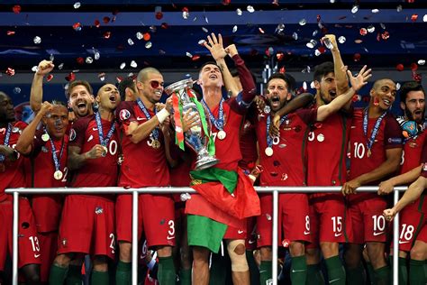 Portugal 1 France 0 Portugal Win Euro 2016 After Eders Extra Time