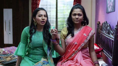 Watch Sundara Manamadhe Bharli Season 1 Episode 528 Kamini Hemas