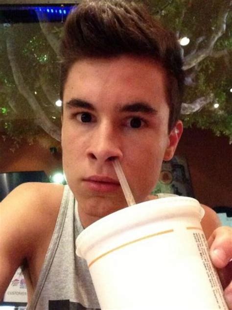 O2l Kian The Straw Doesnt Go There Oo I Love To Laugh Im In Love
