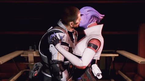 Aria And Shepard Kiss Mass Effect 3 Youtube