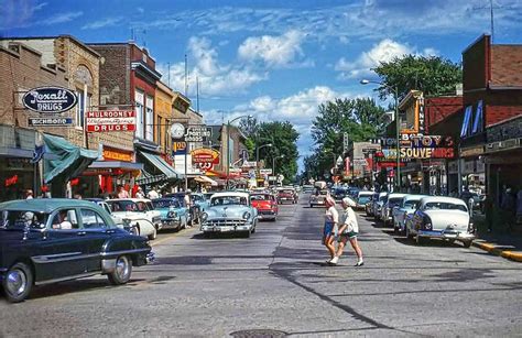 Main Street Usa Filled With 1950s Cars 1950s Life Main Street Usa