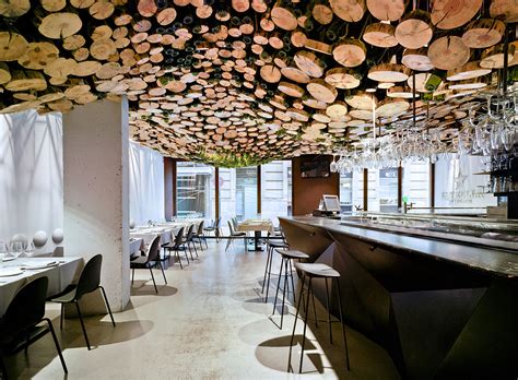 Au lieu d'être cloitré dans votre. La Pilar Asador, an interior architecture project by ...