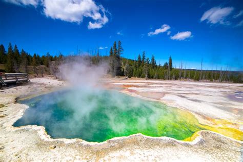 Yellowstone forever is the official nonprofit partner of yellowstone national park. What Is a Supervolcano, and Should You Really Be Worried ...