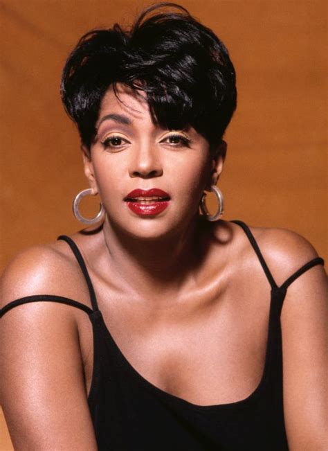 Anita Baker Asks Fans To Stop Buying Her Music Battles For Her Masters 931 Wzak