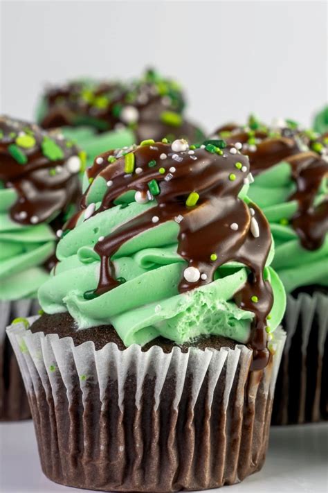 20 Green Desserts For St Patricks Day Insanely Good