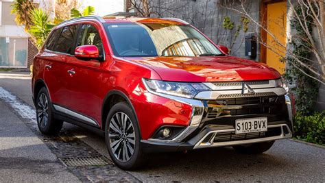 Learn more about the 2019 mitsubishi outlander. Mitsubishi Outlander 2019 pricing and spec confirmed - Car ...