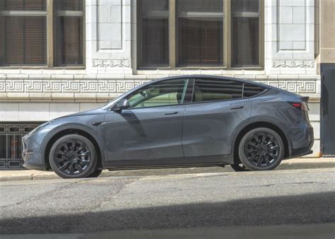 Our car experts choose every product we feature. Eindelijk! Tesla Model Y in Nederland geregistreerd ...