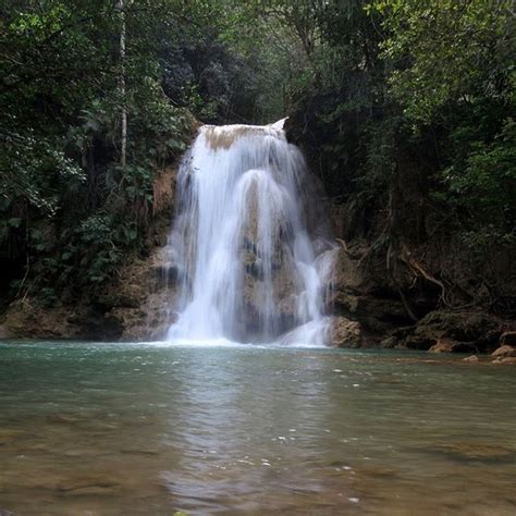 lower falls at el limon waterfall in samana dominican republic godomrep naturallydr spon