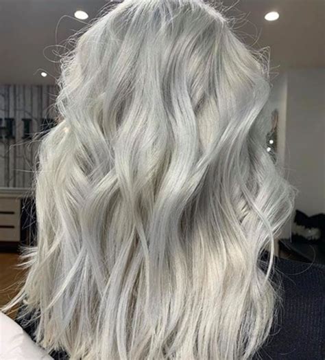 The Icy Blonde Hair Color Trend Is All Over Instagram Fashionisers©