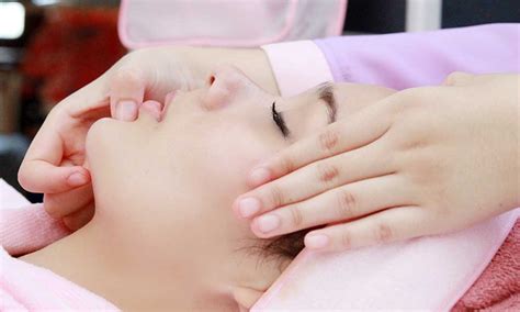 9 Klinik Kecantikan Indonesia Tawarkan Ragam Treatment ...