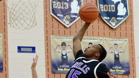 Bloomfield Hills Boys Basketball Overcomes Adversity Wins Oaa White