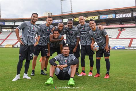 Once caldas junto a galván rey.jpg 3,443 × 2,472; Once Caldas Png / Once Caldas - Club de fútbol profesional ...