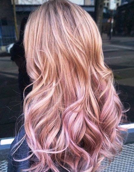 If you want a … a rose gold hair shade, in its essence, is metallic pinky that combines glowing blonde and coppery red. 27 Pretty Rose Pink Hair Color Ideas | Hair color pink ...