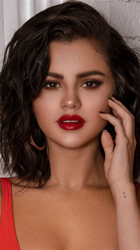 2160x3840 Selena Gomez 2019 Latest Sony Xperia Xxzz5 Premium Hd 4k