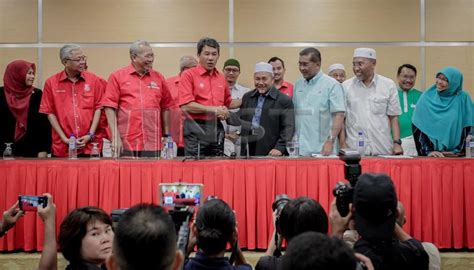 Check spelling or type a new query. UMNO, PAS tidak bersatu | Politik | Berita Harian