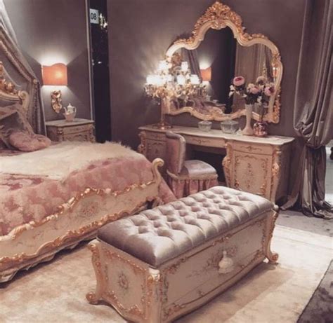 10 Unique Hollywood Glam Bedroom Photos Livingroom