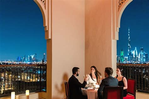 Four Seasons Dubai Invites Guests To Embrace The Festive Spirit