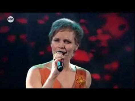Free Souffriau - Zeg me waarom (Kom op tegen kanker) - YouTube