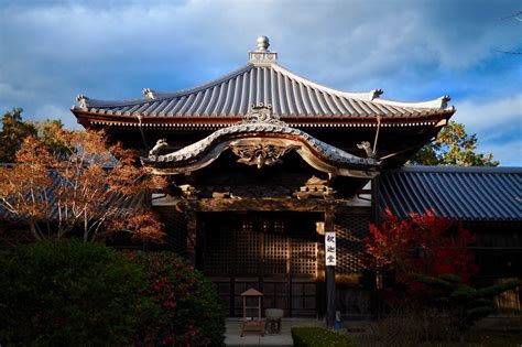 The site owner hides the web page description. 地蔵寺：四国八十八箇所霊場 第五番札所 - 偲フ花