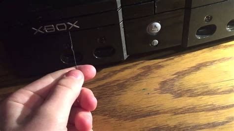 How To Eject Xbox Original Disc Drive Different Method Youtube