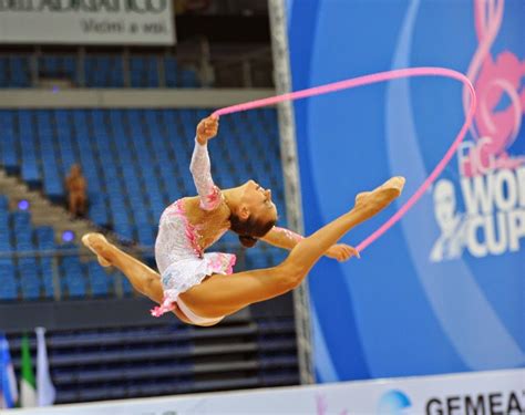 ¿de qué otra forma se le denomina a este deporte? Gimnasia Ritmica