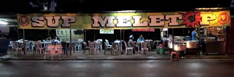 Aplikasi pengingat waktu sholat ini memiliki setidaknya sekitar 17 fitur, mulai dari pengingat sholat, arah kiblat, hingga siaran radio islam. Sup Meletop Utara, Puchong - Daily Makan