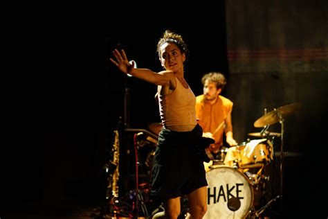 Shake Shake Shake Door De Dansers Theaterkrant