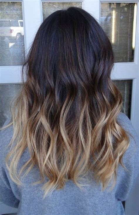 30 medium length and short wavy haircuts and hairstyles to try in 2021. 20 Pretty Layered Hairstyles for Medium Hair - Pretty Designs