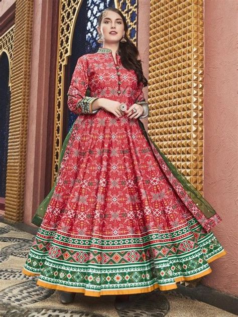 4.2 out of 5 stars 275. Pink Embroidered Partywear Anarkali Gown in 2020 ...