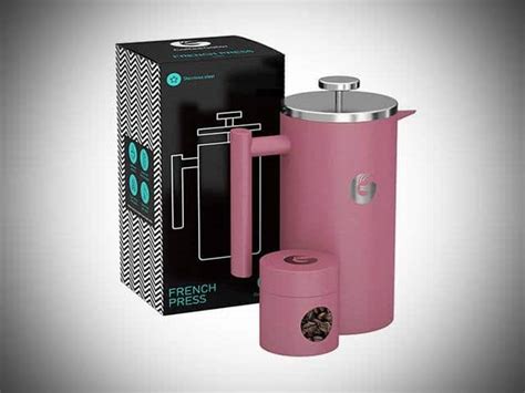There are some coffee makers which complete the whole brewing process at the press of a single button while others out there need constant attention. 13 Pink Coffee Makers For Chic Homes - Get A Pink Coffee ...
