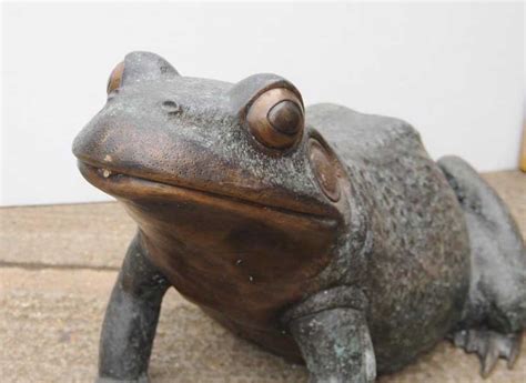 Membership is open to you if you are an individual, you reside in canada and you are of the age of majority in the province in which you reside. XL Bronze Frog Toad Statue Garden Art Animal Statues