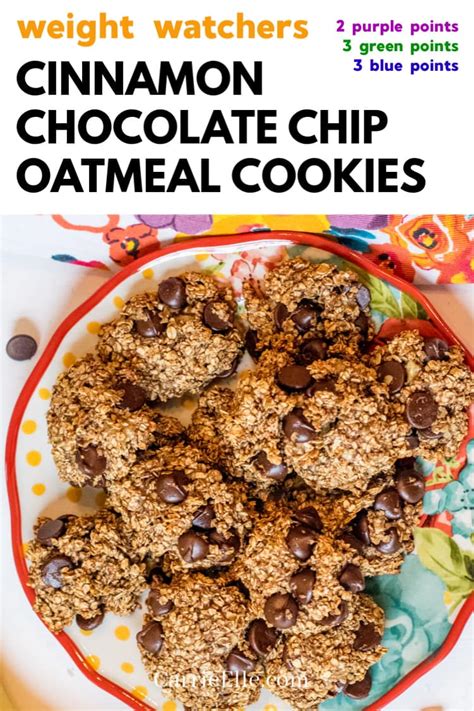 I mean, they are called oatmeal cookies for a reason! Healthy Cinnamon Chocolate Chip Oatmeal Cookies - Carrie Elle