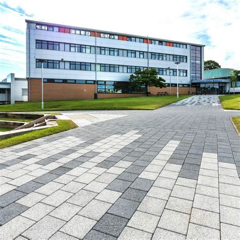 Tobermore Sienna Duo Block Paving Silver 1386m2 Myers Building