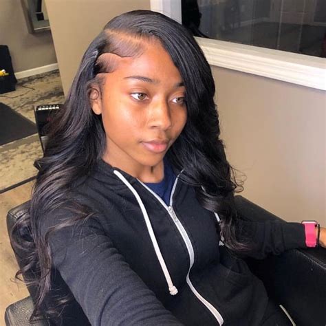 Plug 😏 But Follow Me Allaboutlivy ️🥰 Straight Weave Hairstyles Sew In Hairstyles Hair Waves