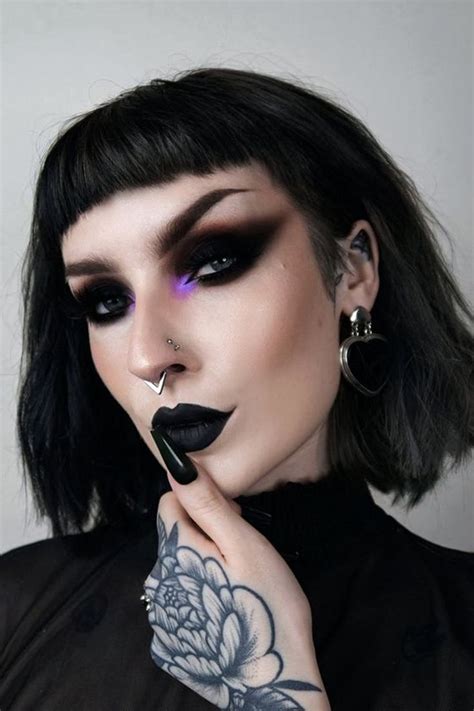 Goth Makeup Looks You Need To Try Eye Makeup Witch Makeup Goth