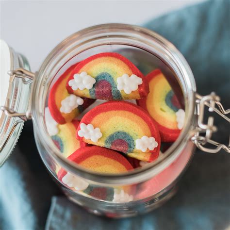 Rainbow Biscuit Baking Kit