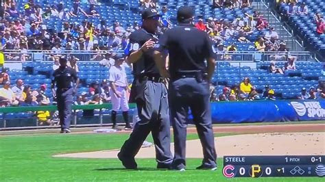 Mlb Game Stoppage Emergency Medical Personnel Called Pirates Vs Cubs