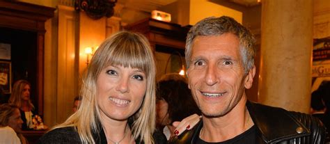 Nagui est un animateur très connu et apprécié des français. Nagui : sa femme, Mélanie Page, lui déclare sa flamme - Gala
