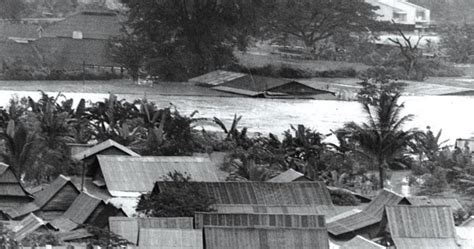 Rawa pening (pening asale saka tembung bening) yaiku tlaga kang uga dadi papan plesiran kang ana ing kabupaten semarang, jawa tengah. Asal Usul Kampung Kerinchi, Kuala Lumpur - Samurai Biru