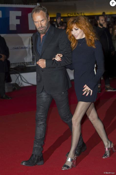 Mylène farmer prépare son retour. Sting et Mylène Farmer, à leur arrivée à la 17e cérémonie ...