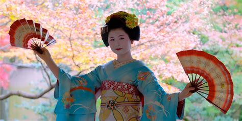 geisha and maiko dinner shows kyoto 8 best authentic experiences