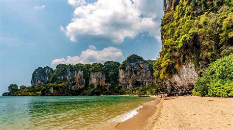 Tonsai Beach Rock Climbing Snorkelling Food How To Reach