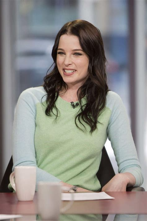 Rachel nichols, the daughter of jim, a schoolteacher, and alison, was born and raised in augusta, kennebec county. Rachel Nichols Cute Pics - The Morning Show in Toronto ...